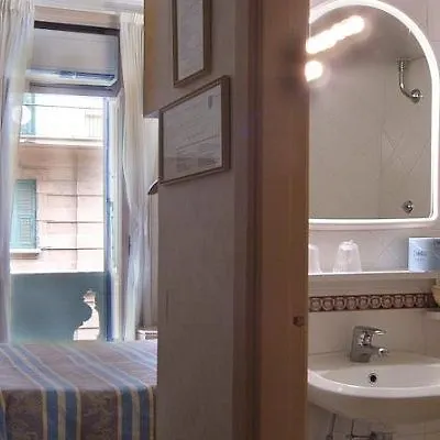 Отель Rex Lifestyle