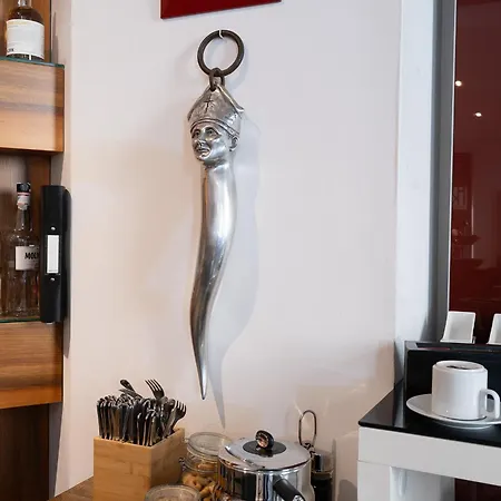 Rex Lifestyle Hotel 3*