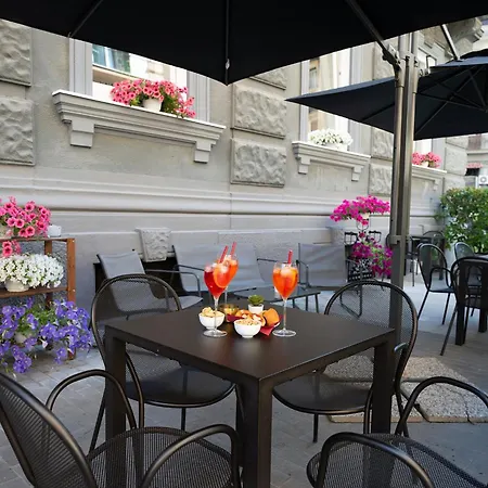 Rex Lifestyle 3* Naples