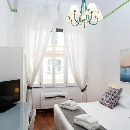 Rex Lifestyle 3* Naples