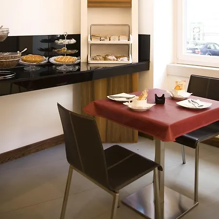 Rex Lifestyle 3* נאפולי